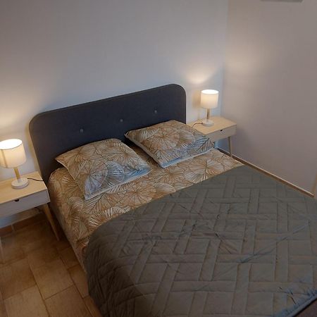 Apartamento A La Cour De La Sucrerie Binche Exterior foto