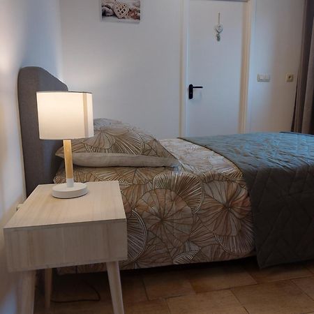 Apartamento A La Cour De La Sucrerie Binche Exterior foto
